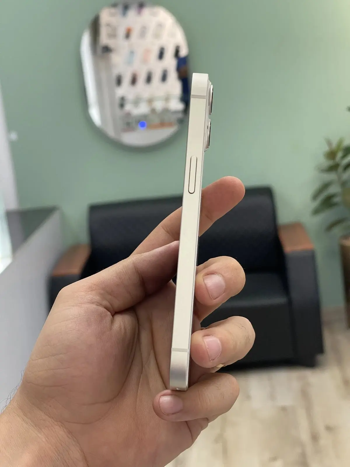 آیفون ۱۳ نرمال — عکس ۴